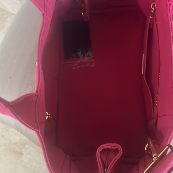 Prada canapa, color peonia. - Picture 4 of 13